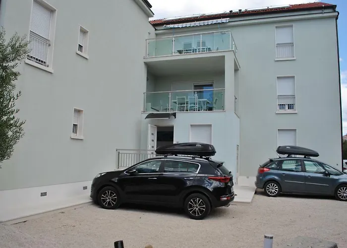 Blue Sky Apartments