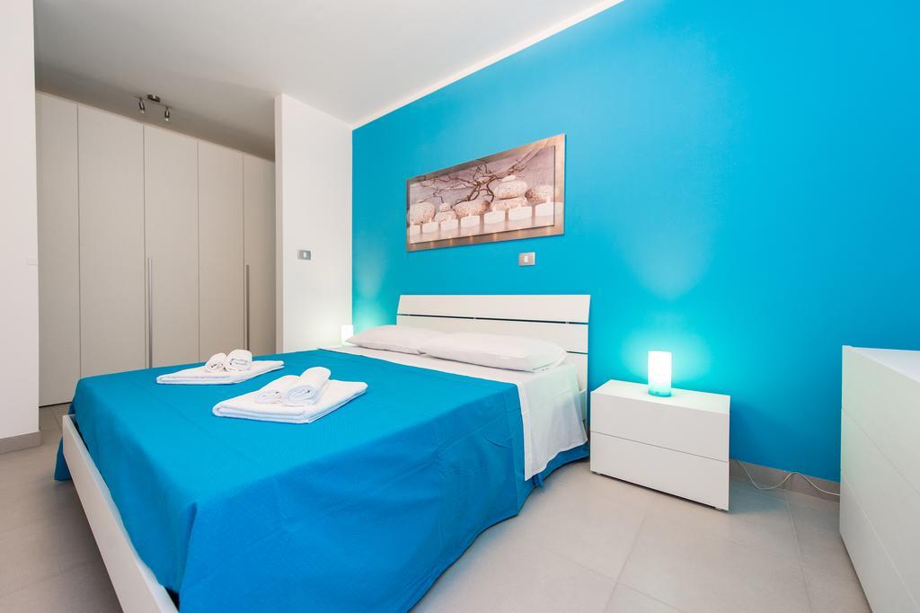 Blue Sky Apartment *